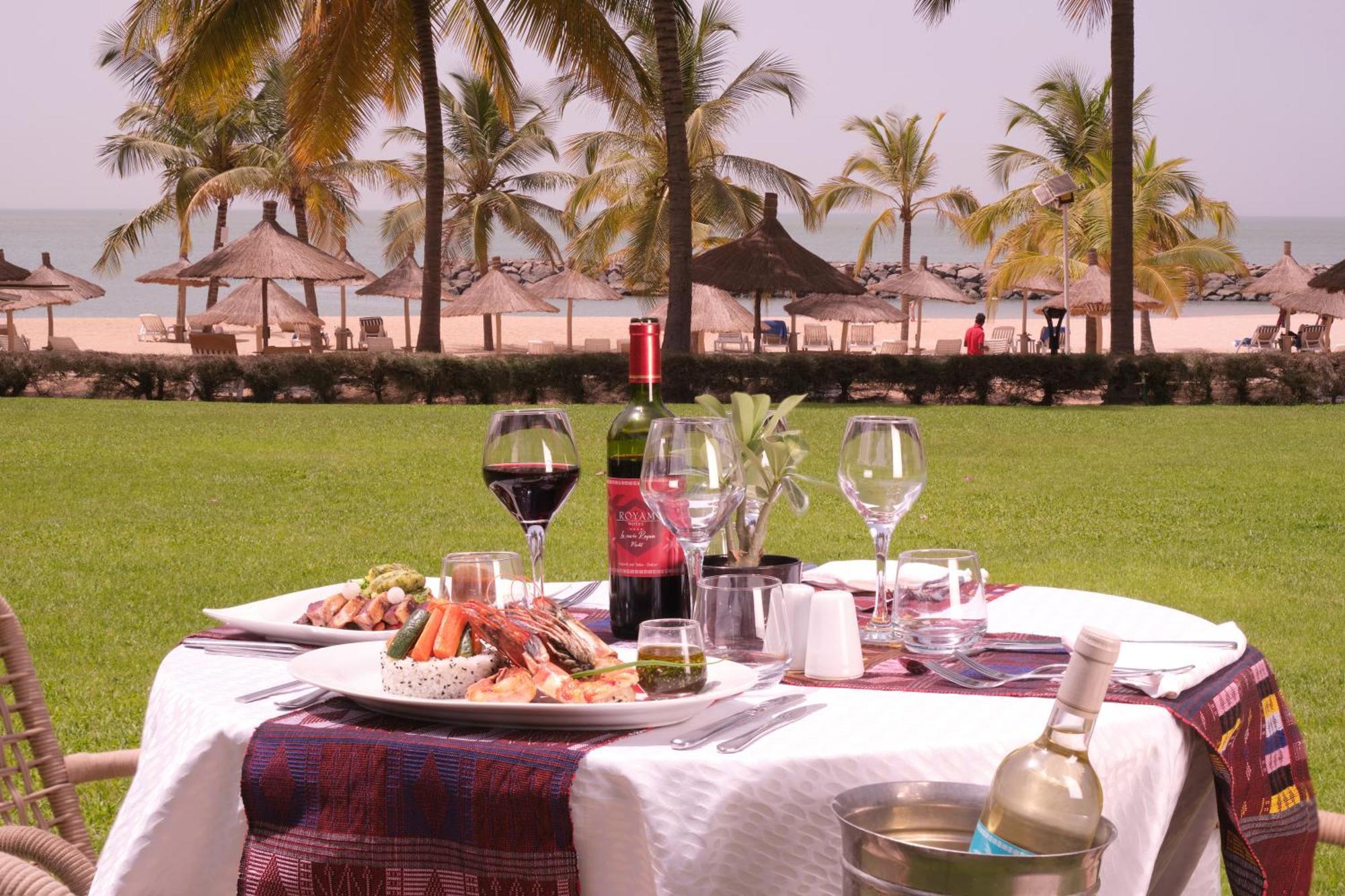 Hotel Royam Saly Portudal Ngoại thất bức ảnh